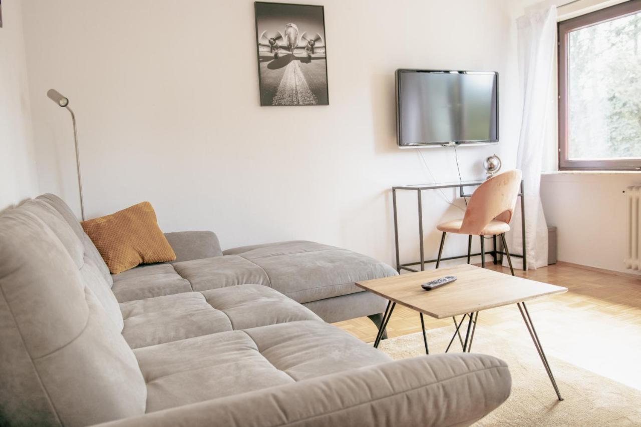Stilvolle 2 Schlafzimmer Apartments Heidegarten, Osterheide, Zentrum Schneverdingen Luaran gambar